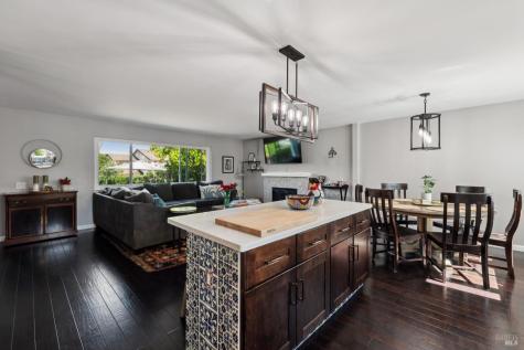 385 San Carlos Way Novato CA 94945