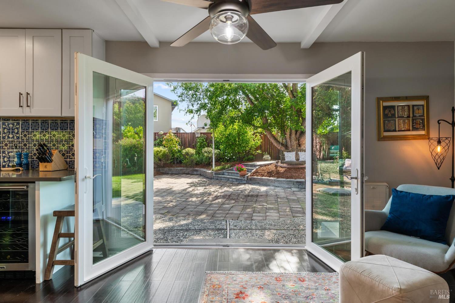 385 San Carlos Way Novato CA 94945