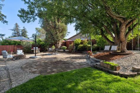 385 San Carlos Way Novato CA 94945