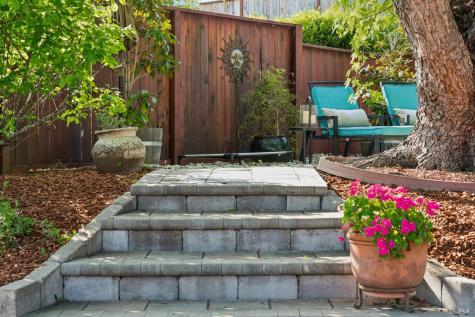 385 San Carlos Way Novato CA 94945