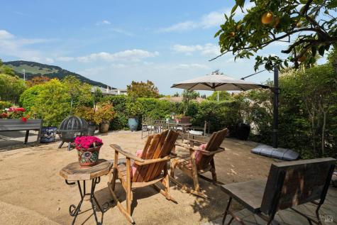 385 San Carlos Way Novato CA 94945