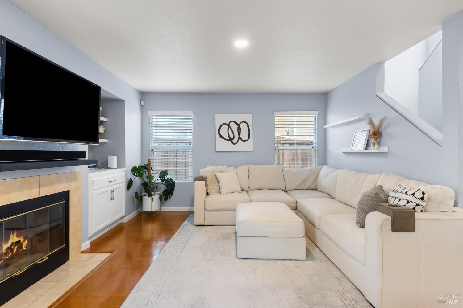 38 Tea Rose Way Suisun City CA 94585