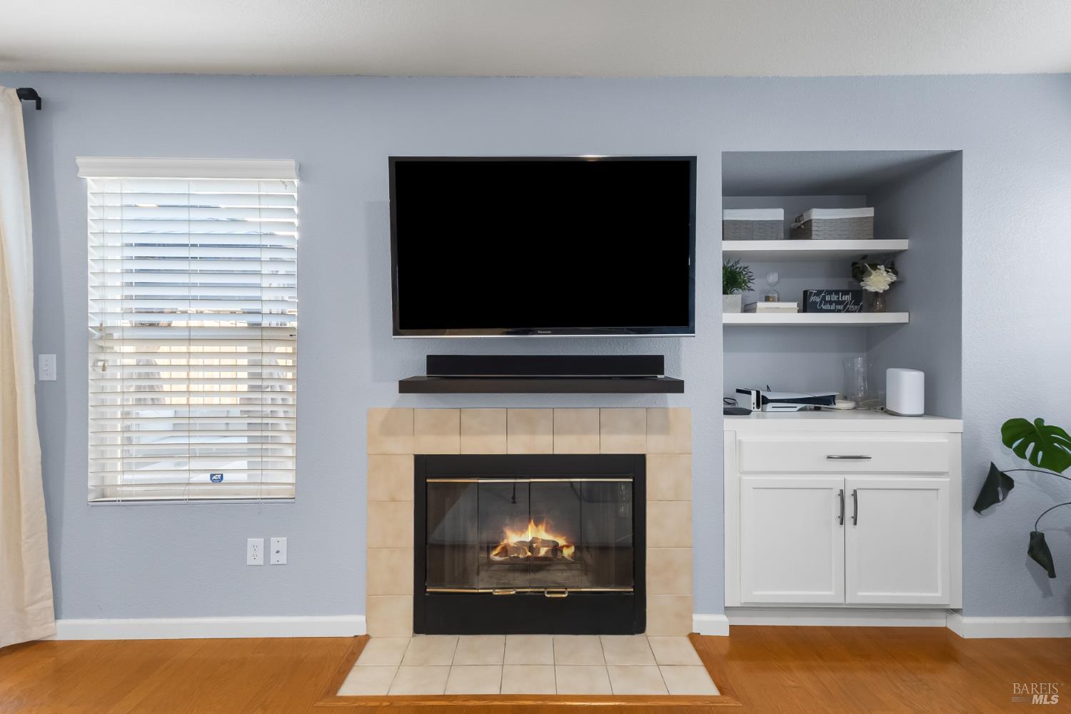38 Tea Rose Way Suisun City CA 94585