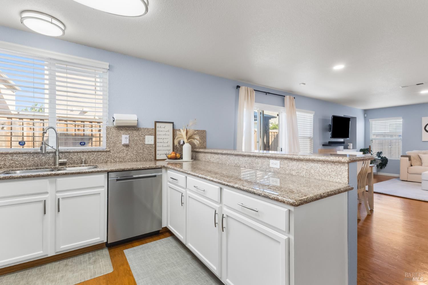 38 Tea Rose Way Suisun City CA 94585