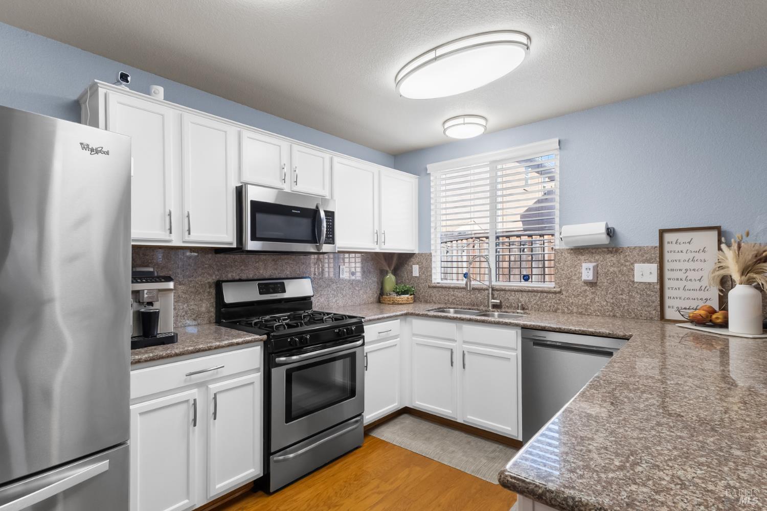 38 Tea Rose Way Suisun City CA 94585