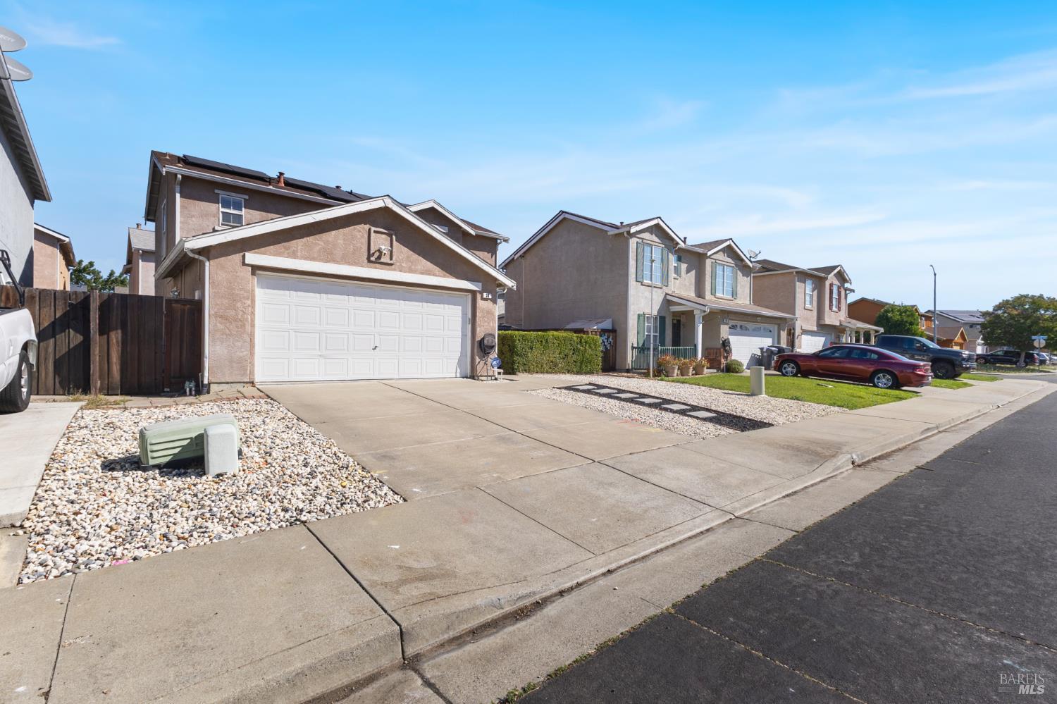 38 Tea Rose Way Suisun City CA 94585