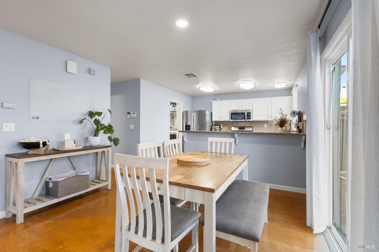 38 Tea Rose Way Suisun City CA 94585