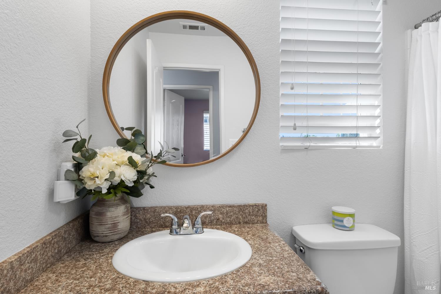 38 Tea Rose Way Suisun City CA 94585