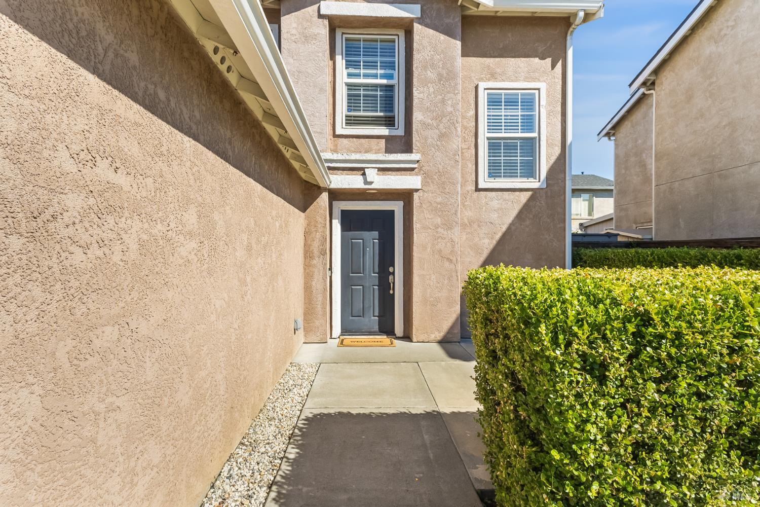 38 Tea Rose Way Suisun City CA 94585