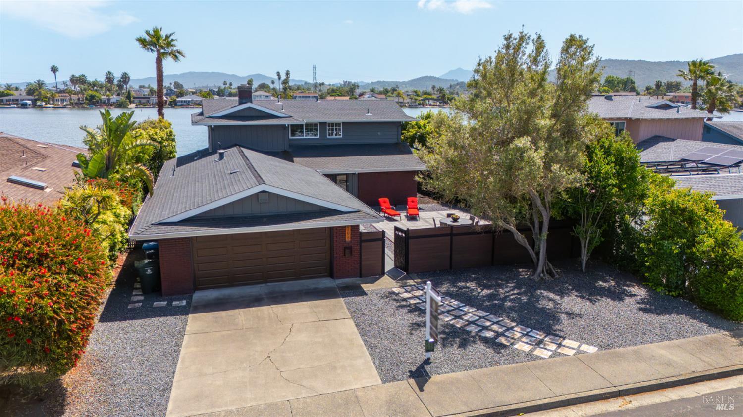 196 Caribe Isle Novato CA 94949
