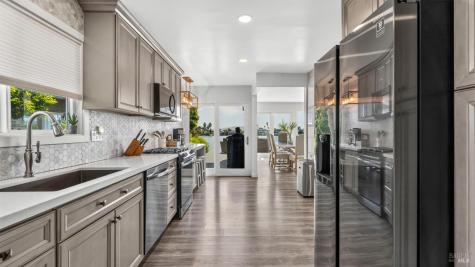 196 Caribe Isle Novato CA 94949