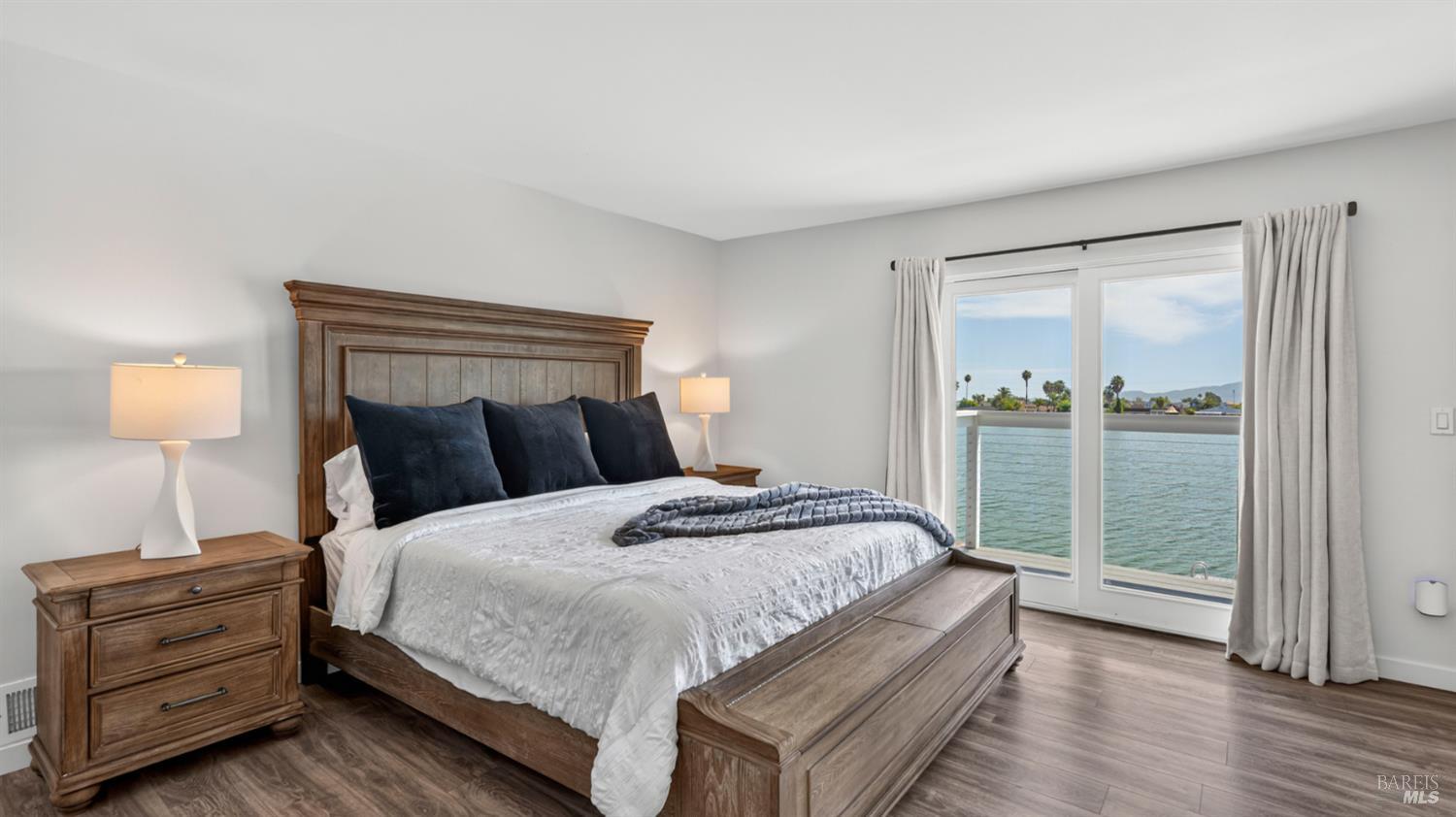 196 Caribe Isle Novato CA 94949