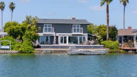 196 Caribe Isle Novato CA 94949