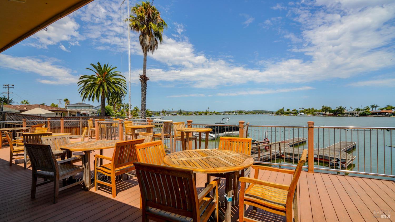 196 Caribe Isle Novato CA 94949