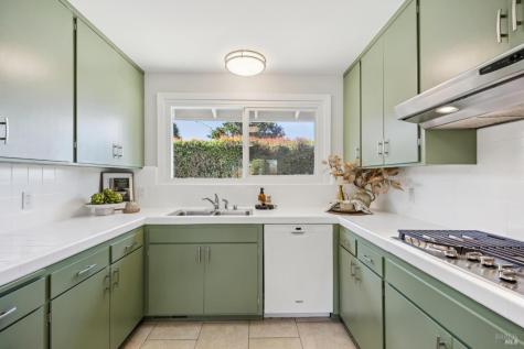 893 Tiburon Boulevard Tiburon CA 94920