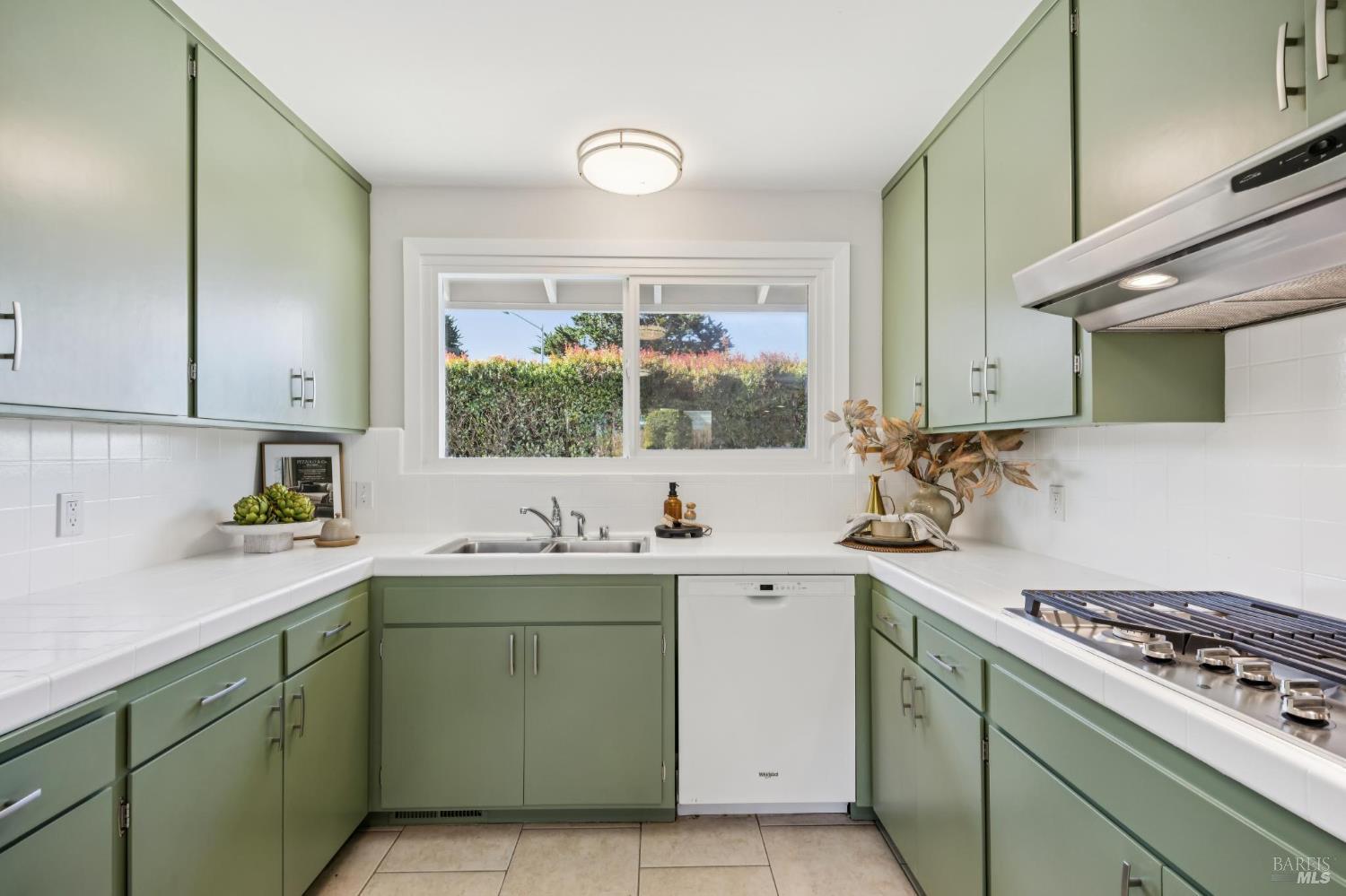893 Tiburon Boulevard Tiburon CA 94920