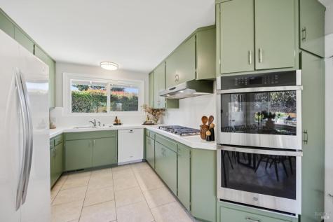 893 Tiburon Boulevard Tiburon CA 94920