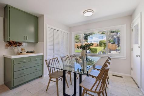 893 Tiburon Boulevard Tiburon CA 94920