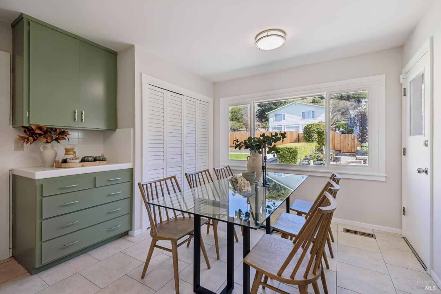893 Tiburon Boulevard Tiburon CA 94920