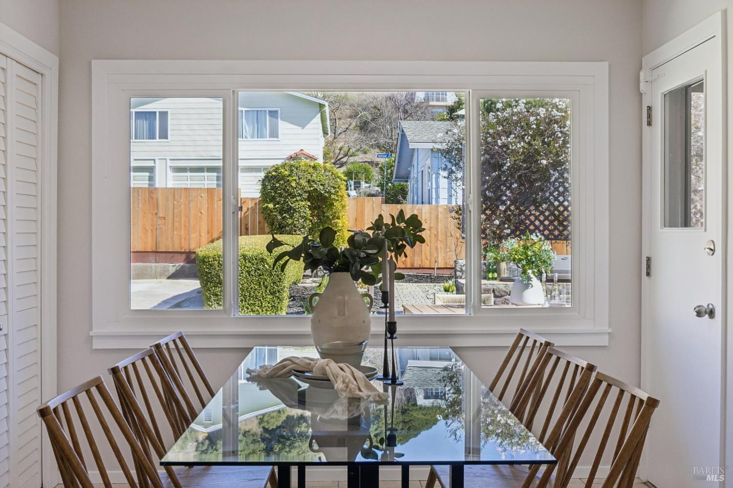 893 Tiburon Boulevard Tiburon CA 94920