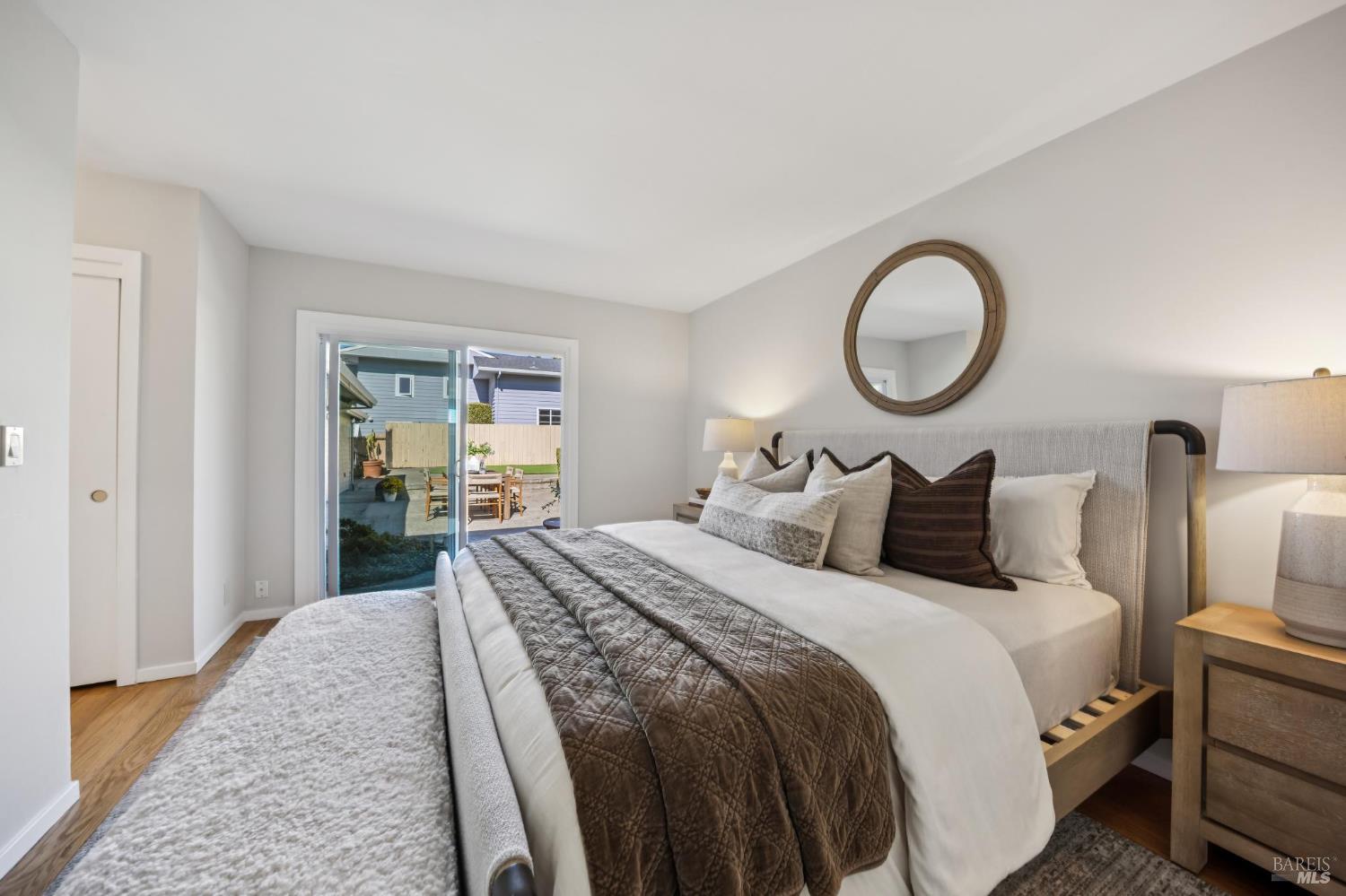 893 Tiburon Boulevard Tiburon CA 94920