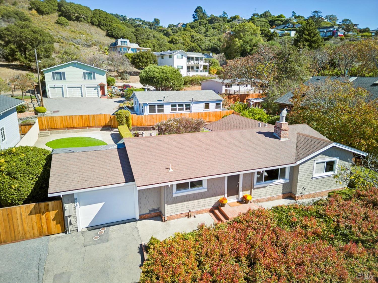 893 Tiburon Boulevard Tiburon CA 94920