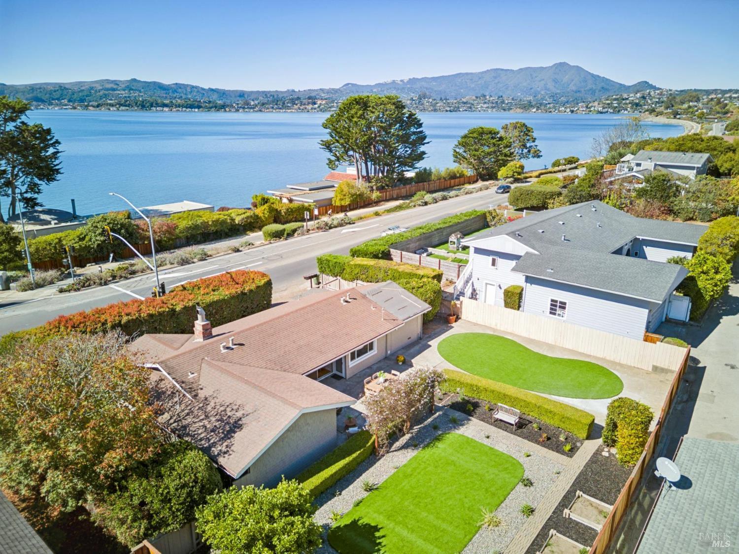 893 Tiburon Boulevard Tiburon CA 94920