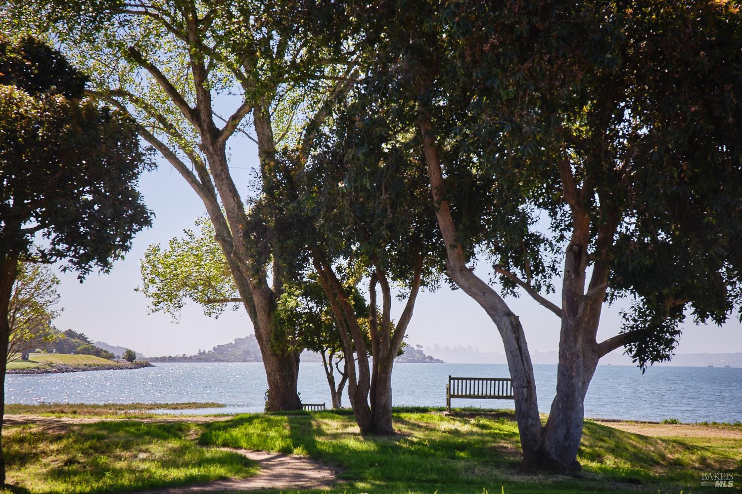 893 Tiburon Boulevard Tiburon CA 94920