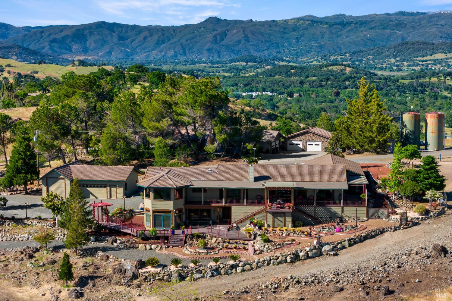 425 Lake Vista Drive Lakeport CA 95453