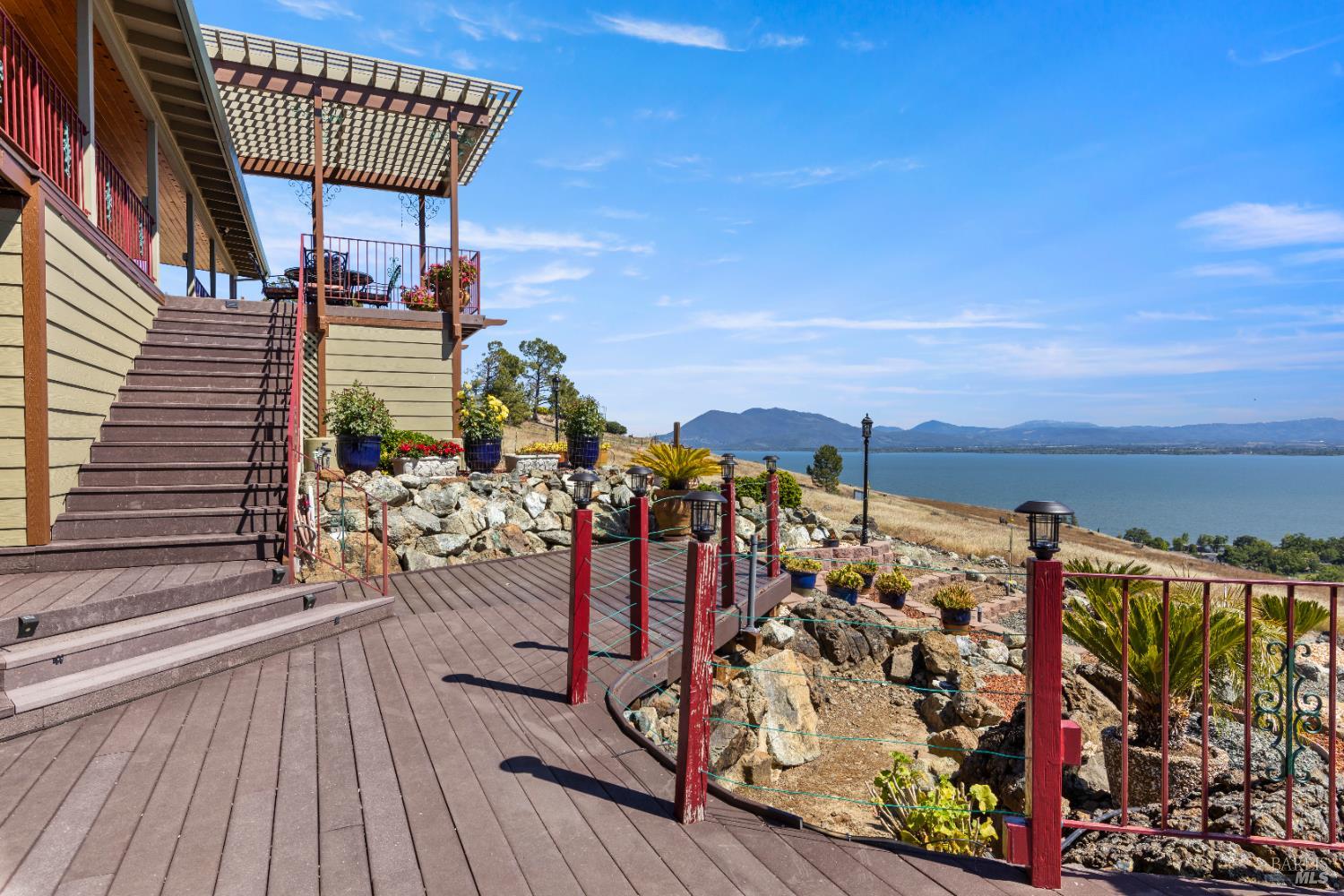 425 Lake Vista Drive Lakeport CA 95453