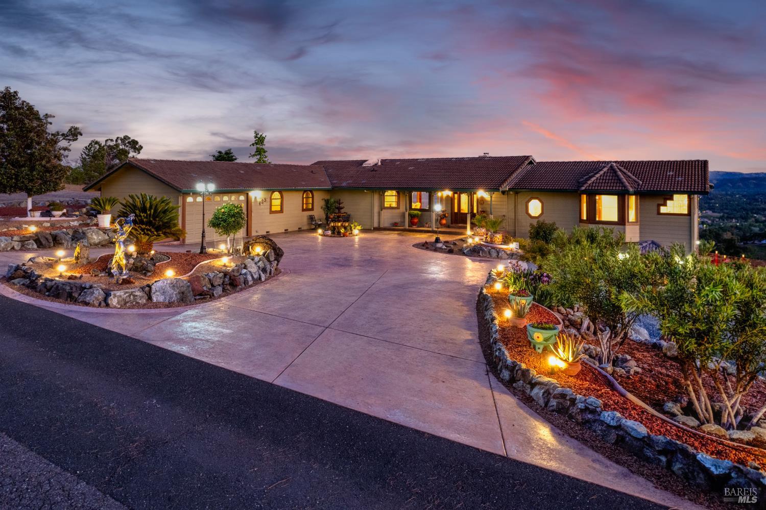 425 Lake Vista Drive Lakeport CA 95453