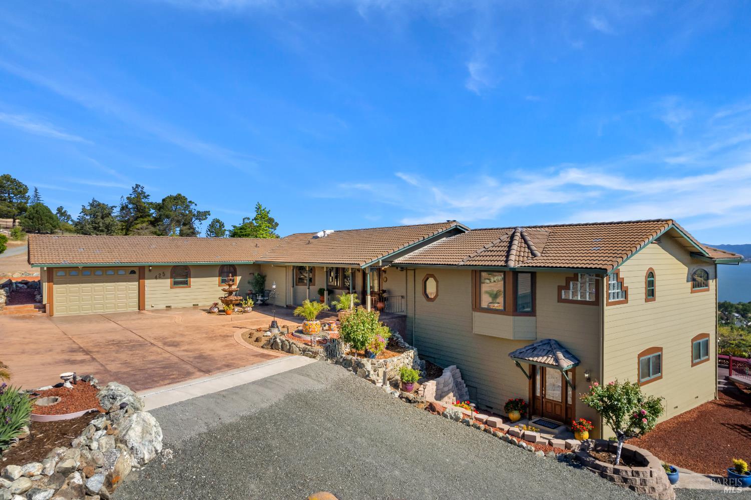 425 Lake Vista Drive Lakeport CA 95453