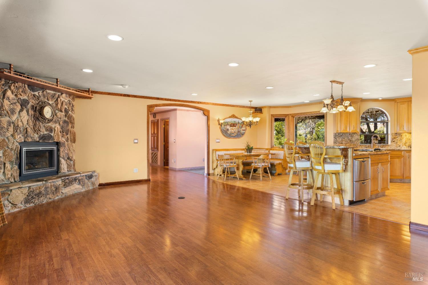 425 Lake Vista Drive Lakeport CA 95453