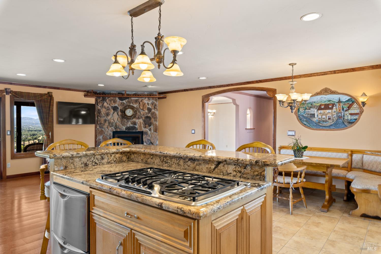 425 Lake Vista Drive Lakeport CA 95453