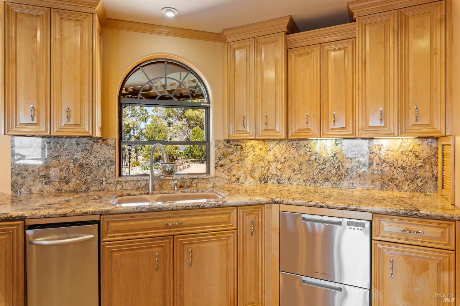 425 Lake Vista Drive Lakeport CA 95453
