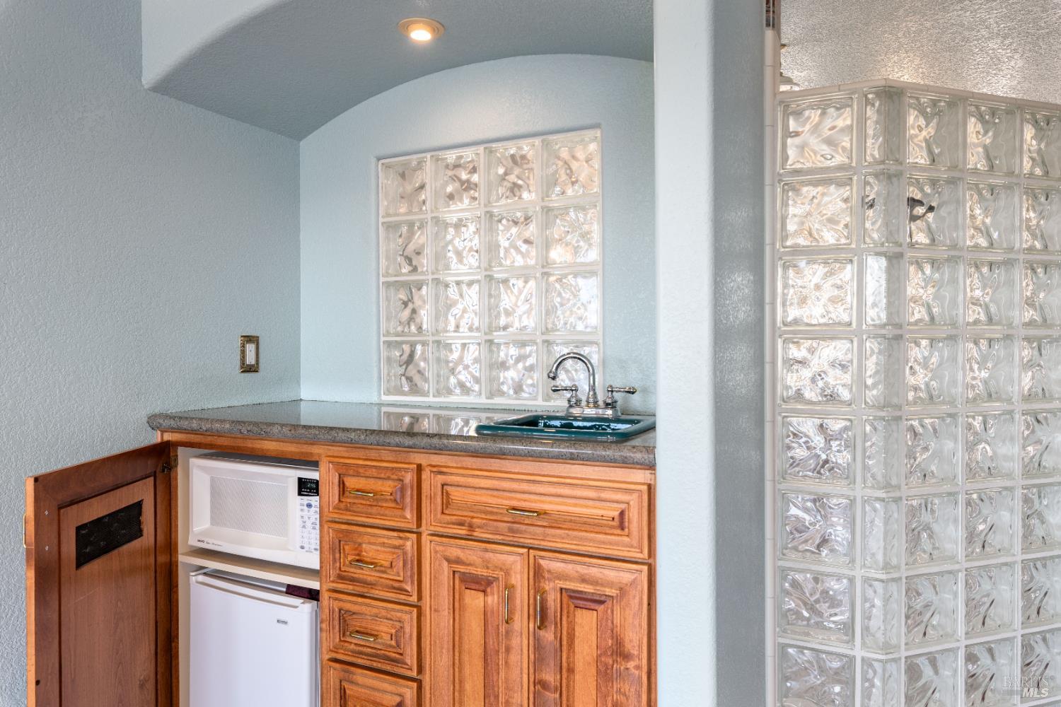 425 Lake Vista Drive Lakeport CA 95453