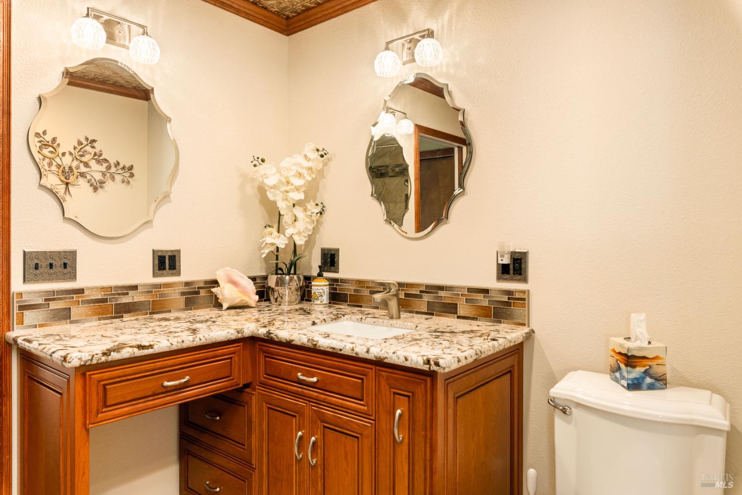 425 Lake Vista Drive Lakeport CA 95453