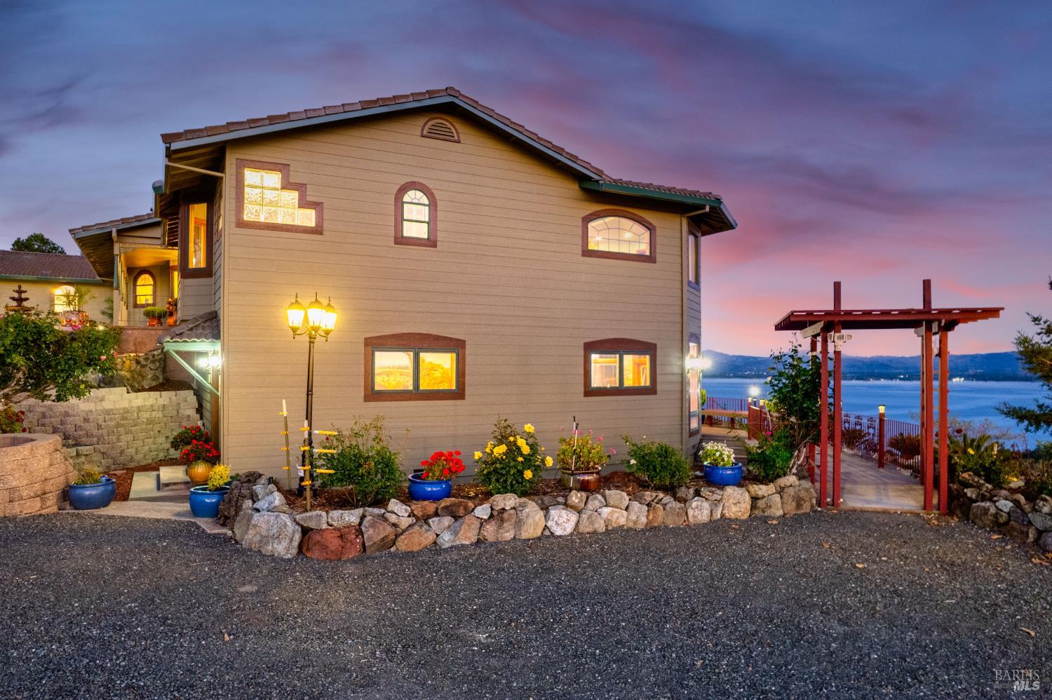 425 Lake Vista Drive Lakeport CA 95453