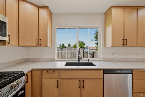 7365 Coral Court Rohnert Park CA 94928