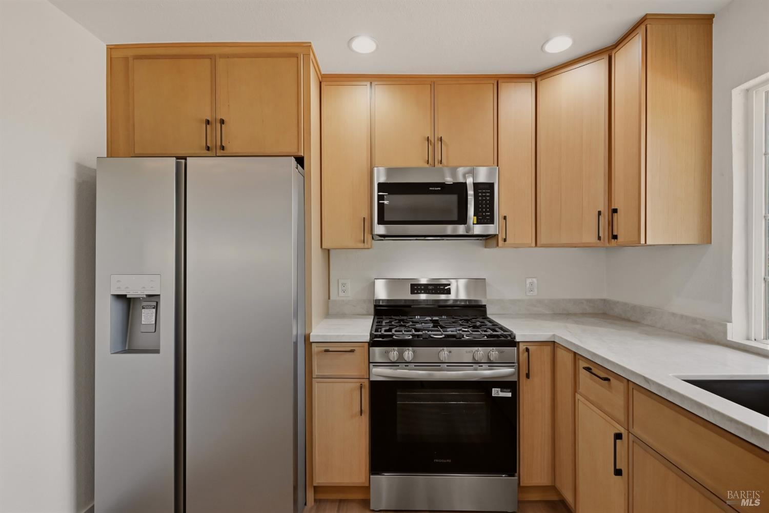 7365 Coral Court Rohnert Park CA 94928