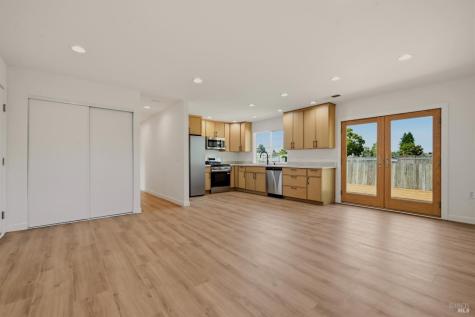 7365 Coral Court Rohnert Park CA 94928