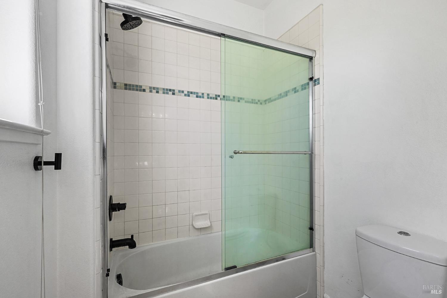 983 Aston Circle Santa Rosa CA 95404