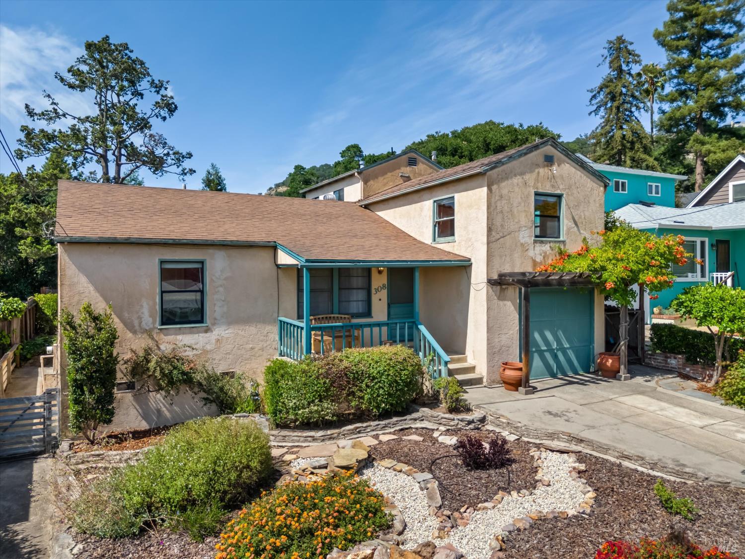 308 E Berna Avenue Napa CA 94559