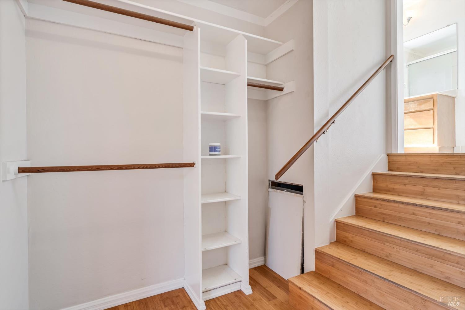 308 E Berna Avenue Napa CA 94559