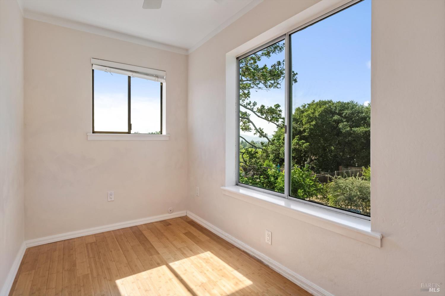 308 E Berna Avenue Napa CA 94559