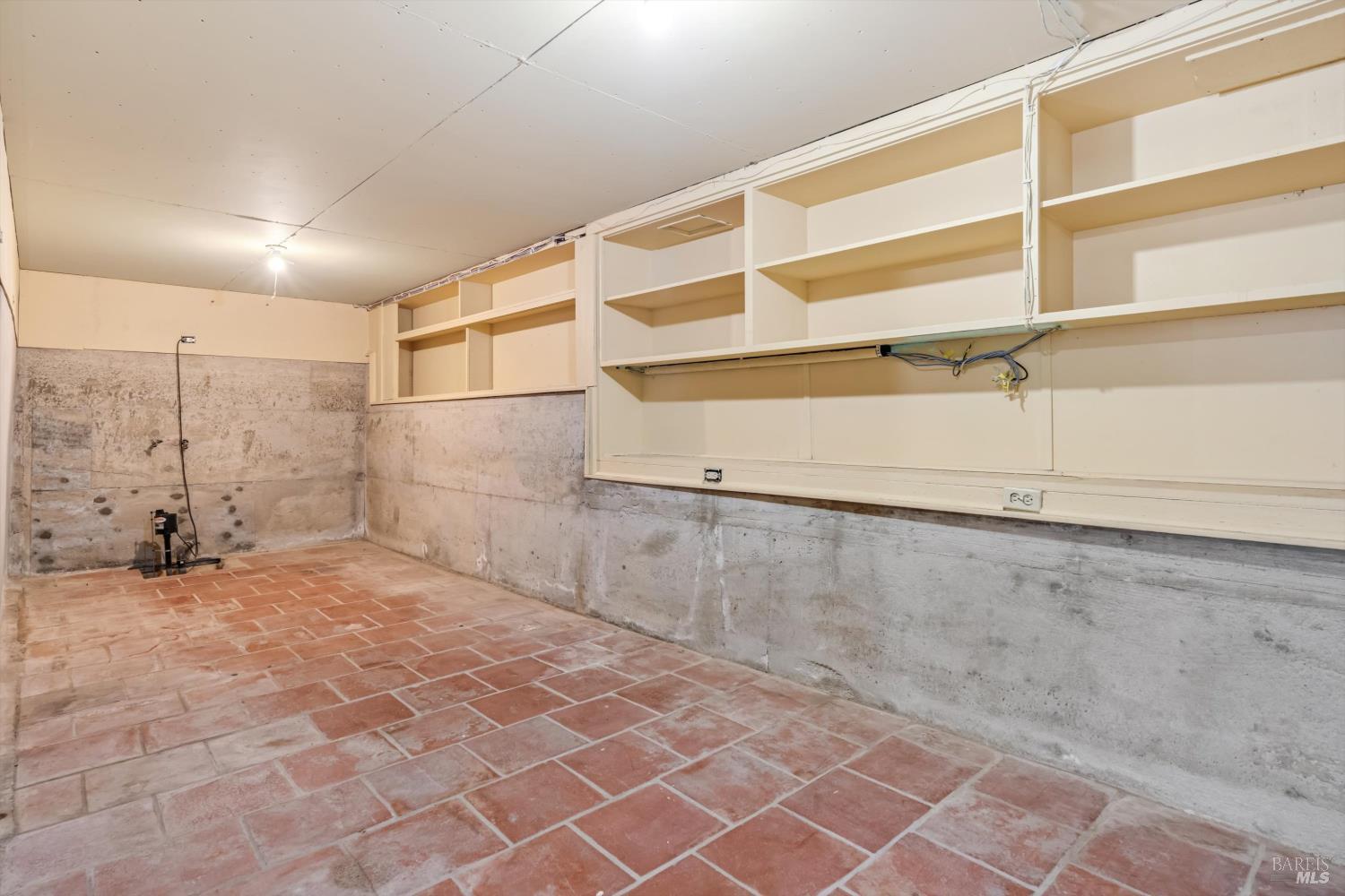 308 E Berna Avenue Napa CA 94559