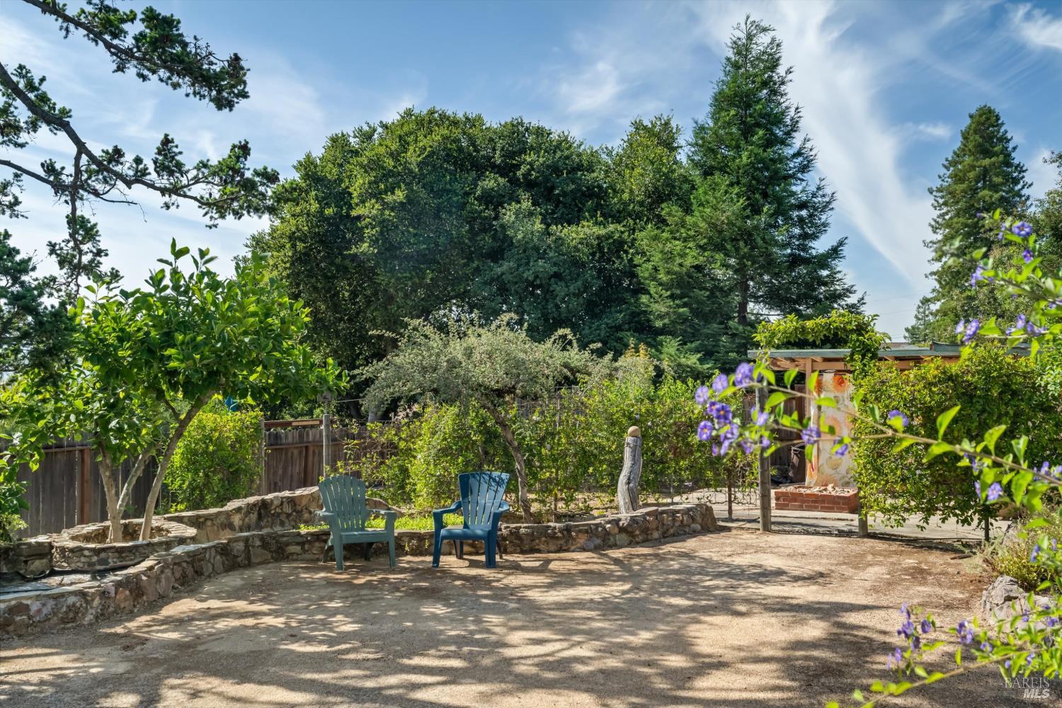 308 E Berna Avenue Napa CA 94559