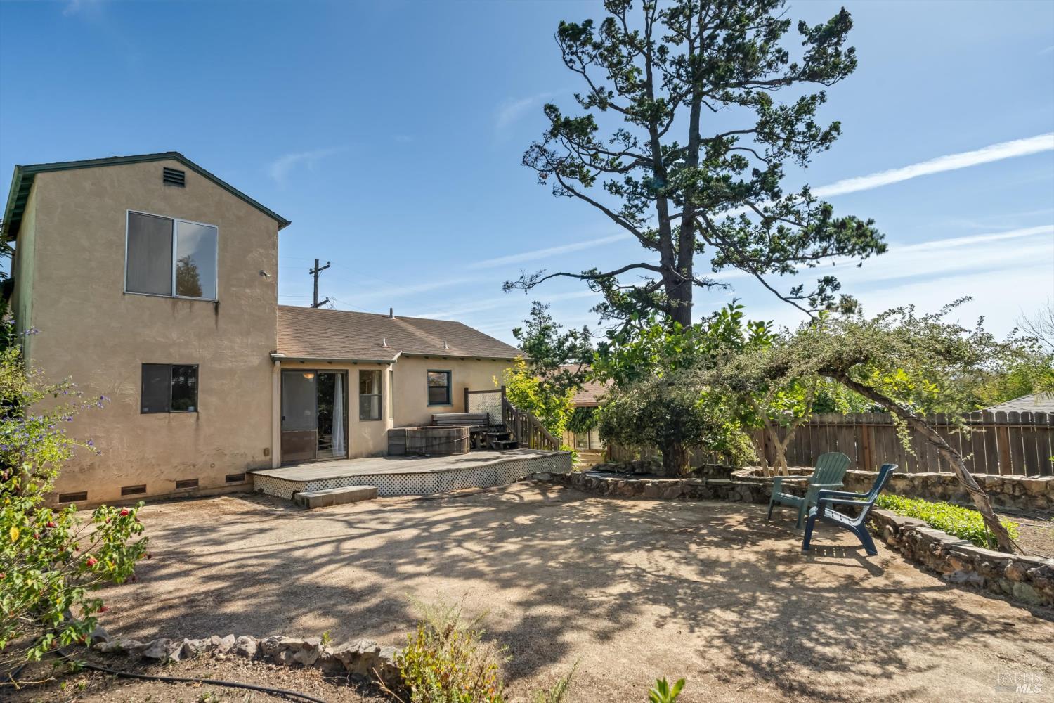 308 E Berna Avenue Napa CA 94559