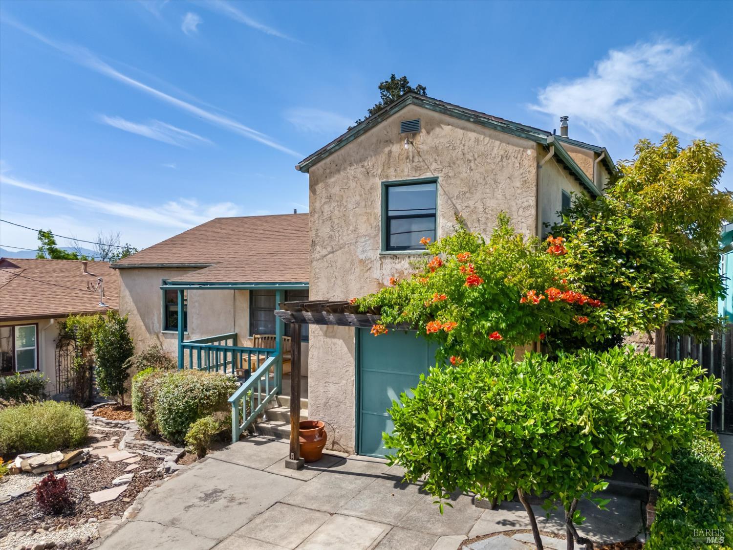 308 E Berna Avenue Napa CA 94559