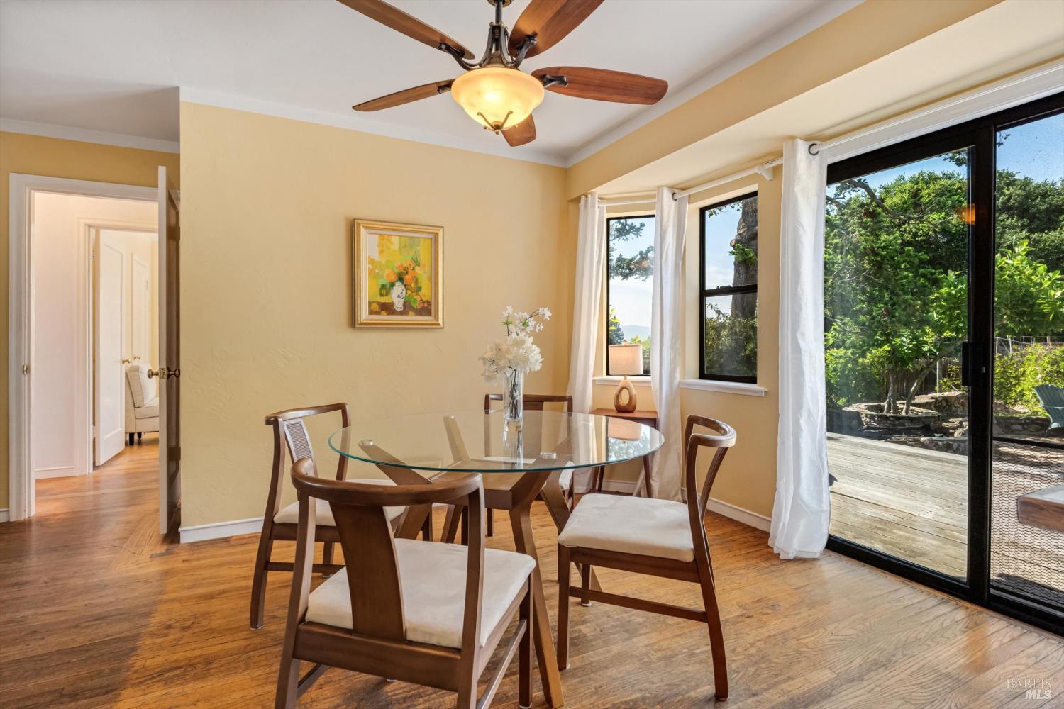 308 E Berna Avenue Napa CA 94559